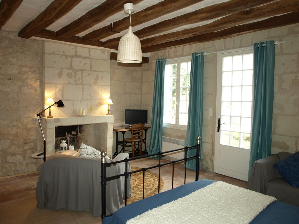 Les Gites De La Madeleine La Chapelle-sur-Loire 객실 사진